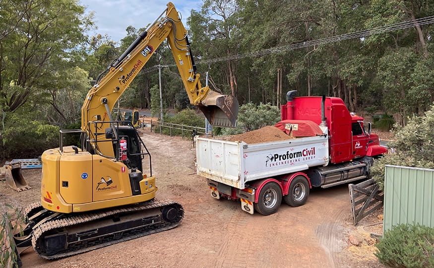 Proform Civil Cat 315 GC Excavator Loading Truck