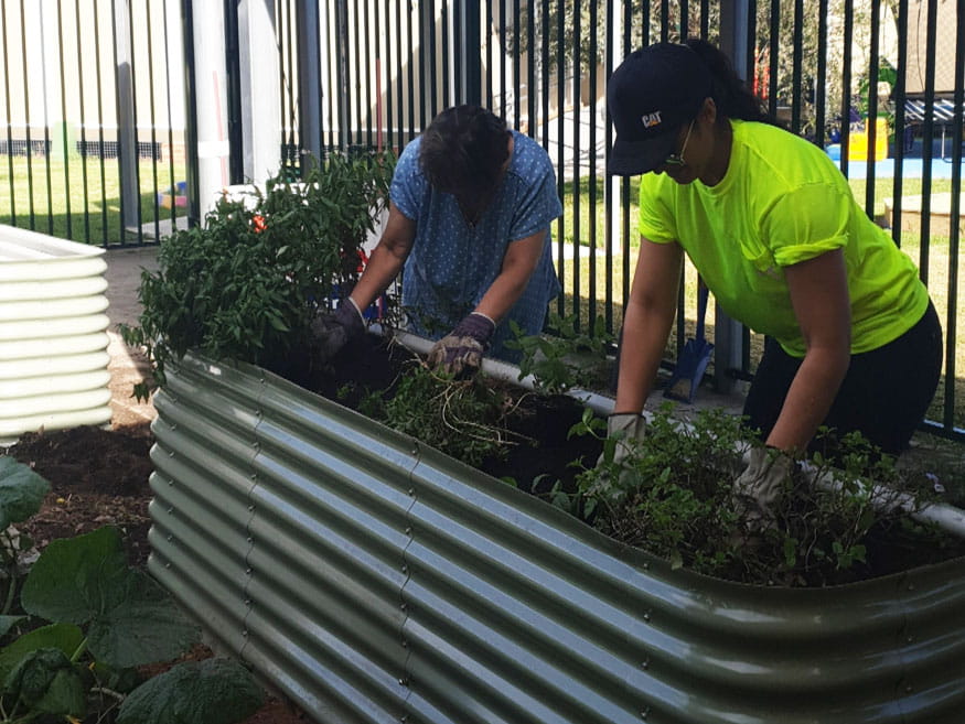 WesTrac helping build a garden at Yennora