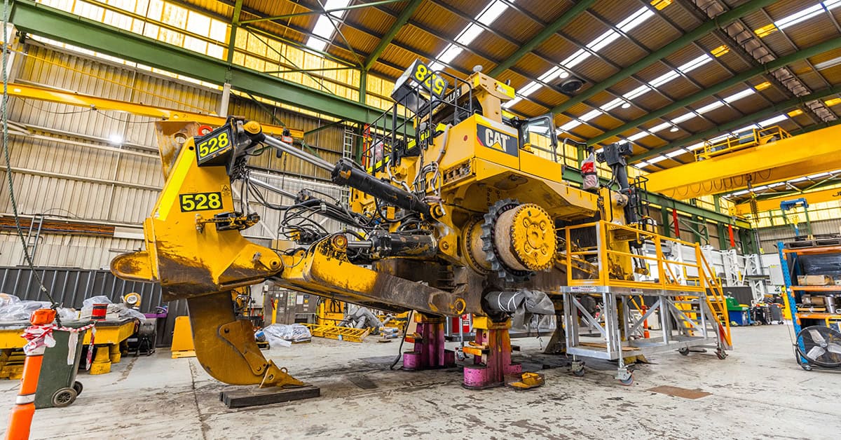 Dozer Powertrain rebuild at WesTrac Mt Thorley
