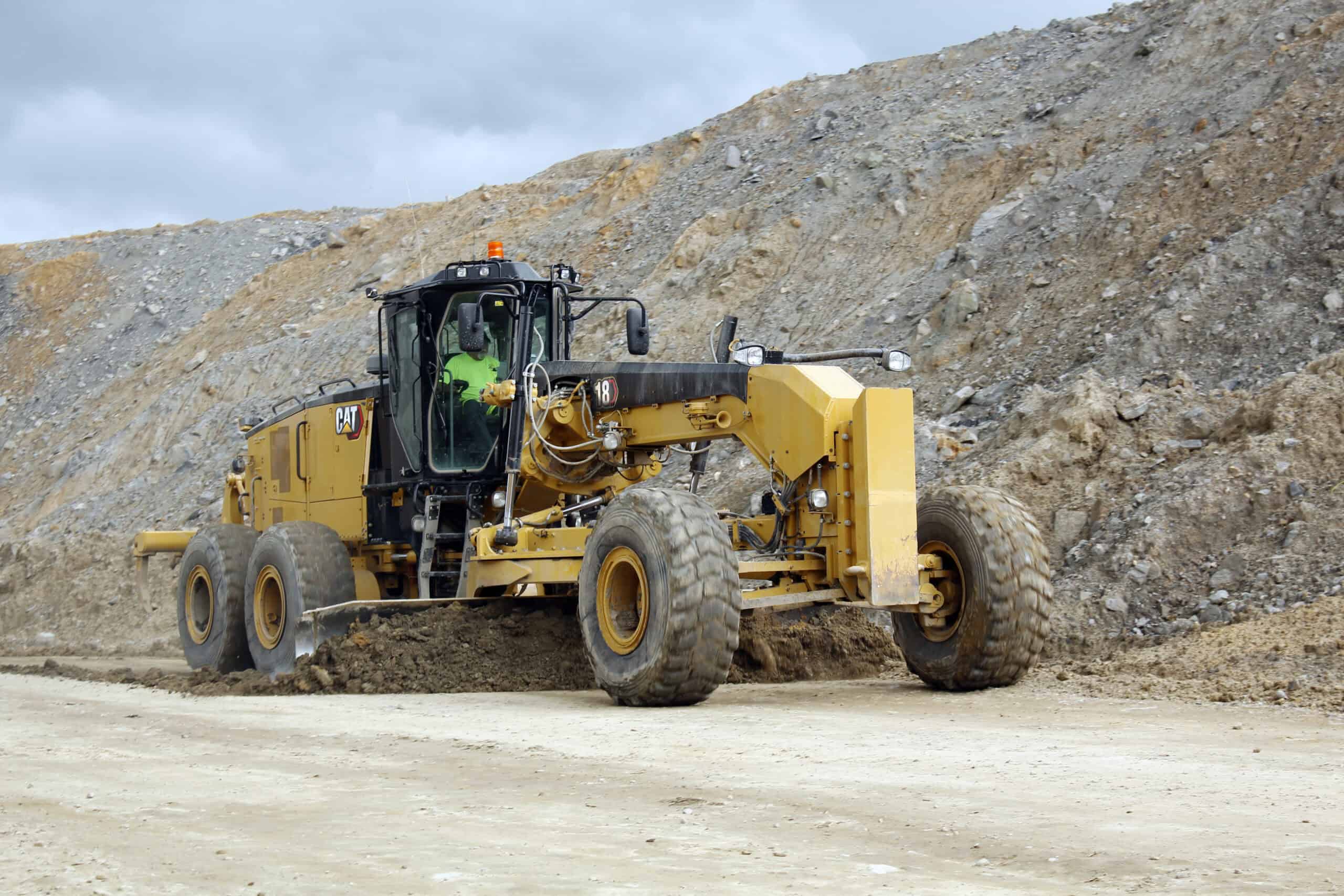 Cat 18 Motor Grader