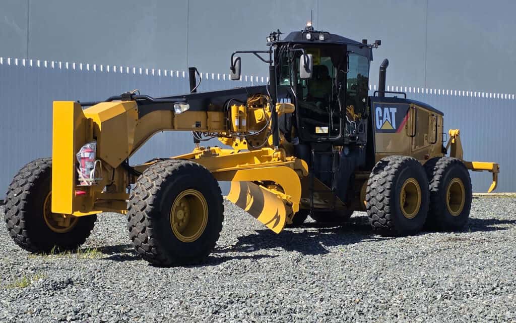 How Cat® M Series Motor Graders Boost Productivity and Minimise Downtime