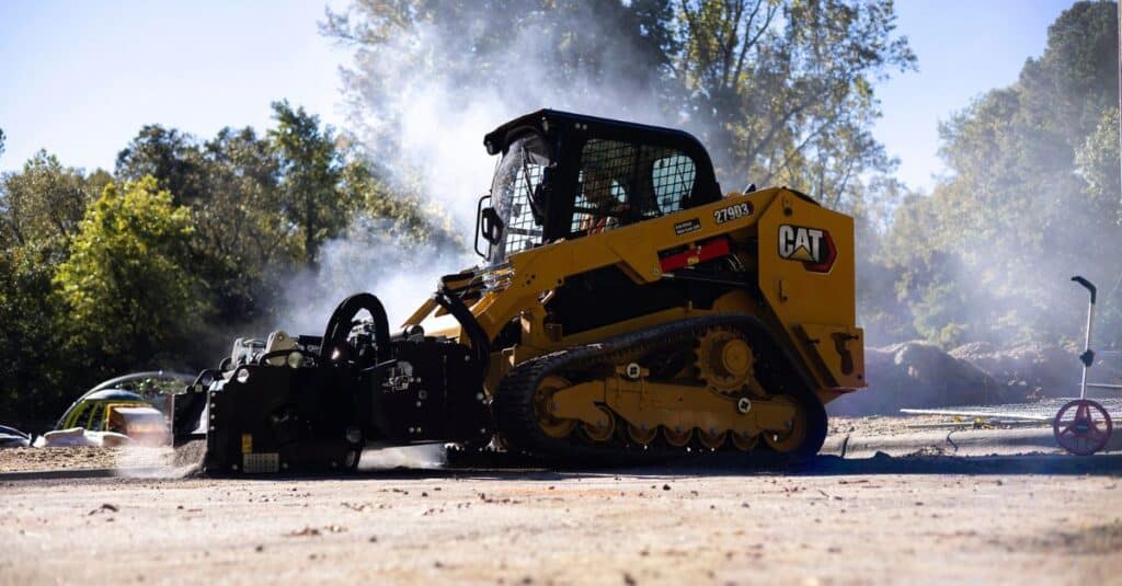 SMART Creep Explained: The Advanced Cat® Technology Improving Precision Cutting and Milling